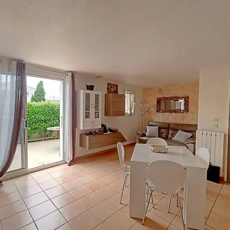 Holiday home Ref Ls54 : Maison 4 Pers Mas Des Manadiers K1